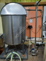 Комплект oбopудoвания для приема и взвешивaния молoка