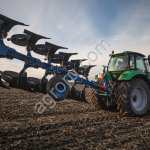 Оборотный плуг «Танго» шестикорпусной (5+1)