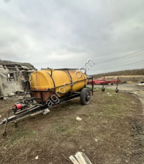 Опрыскиватель прицепной 4000 литров