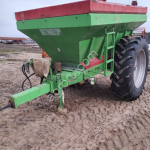 Разбрасыватель удобрений Unia RCW-7500