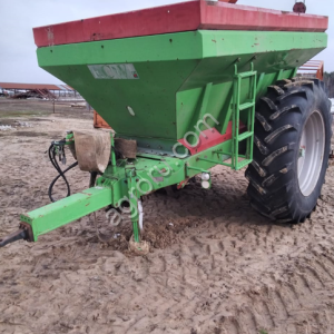 Разбрасыватель удобрений Unia RCW-7500
