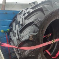 шины от тракторов импортных , прицепной техники , комбайнов