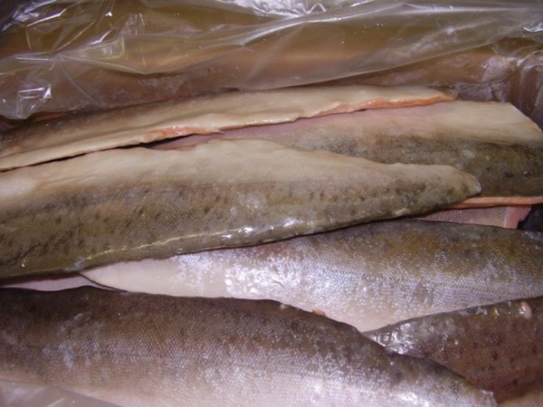 С рыбы уберут глазурь