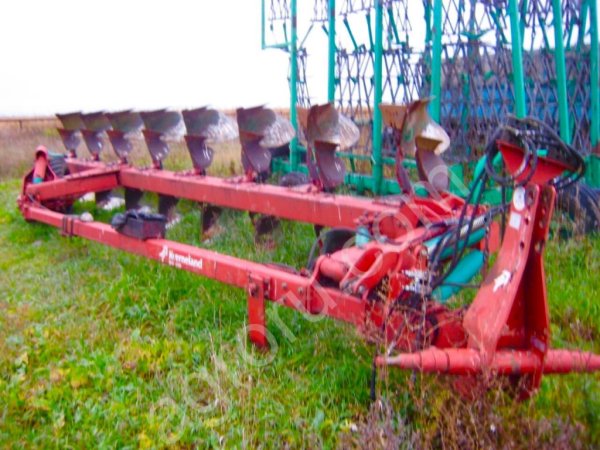 Плуг оборотный квернеландRN100