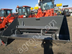 Фронтальный погрузчик S200