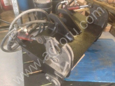 Быстросъемное соединение для фронтала hyndai новый