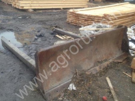 Отвал на дт 75