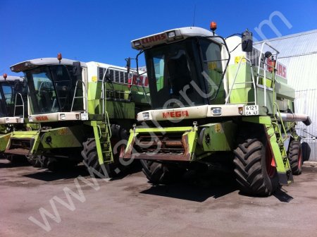 Зерноуборочный комбайн Claas Mega 208