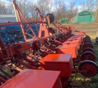 Сеялка свекловичная сст 12 Б