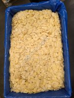 Миндальные лепестки