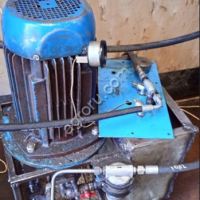 Полная линия для выдува пэт бутылок 1, 5л, 400 бут