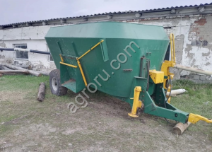 Миксер-кормораздатчик ITALMIX TRIPLEX V-11