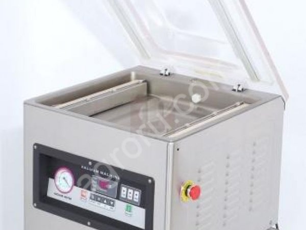 Вакуум-упаковочная машина DZ-400T