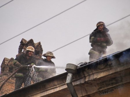 На Алтае горел цех по переработке рыбы