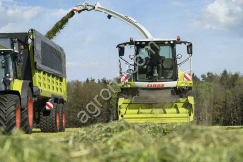 Уборка сенажа и силоса комбайнами Claas Jaguar 850. По всей России