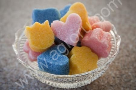 Линия производит кубики сахара-рафинада из сахара-песка