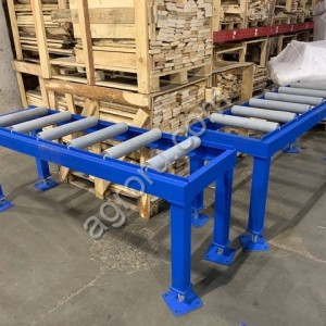 Рольганг неприводной рнп-89-210-2500