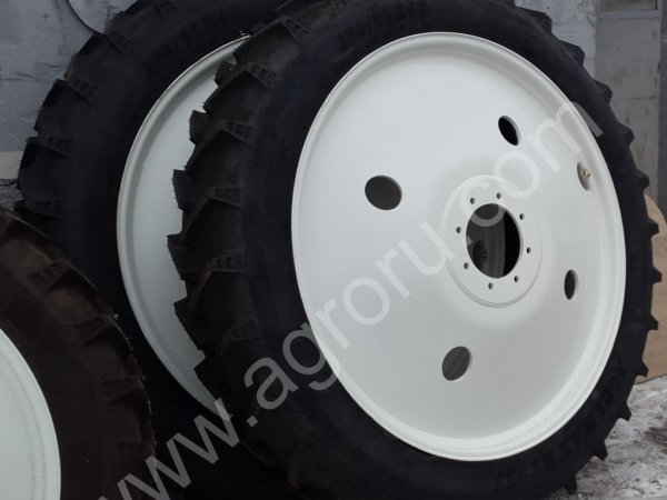 Сельскохозяйственные шины и колеса