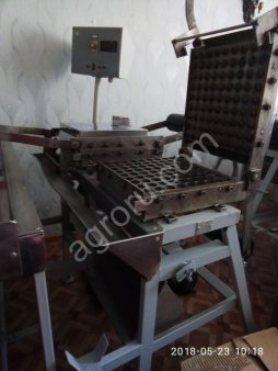 Устройство для выпечки вафельных листов