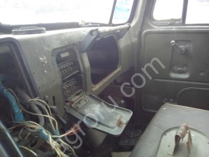 Автомобиль УРАЛ-4320