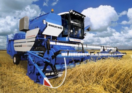 Комбайн Енисей-1200