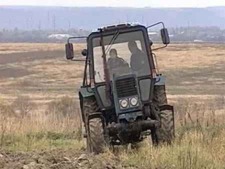 В одном из сел Приморья живет шестилетний тракторист