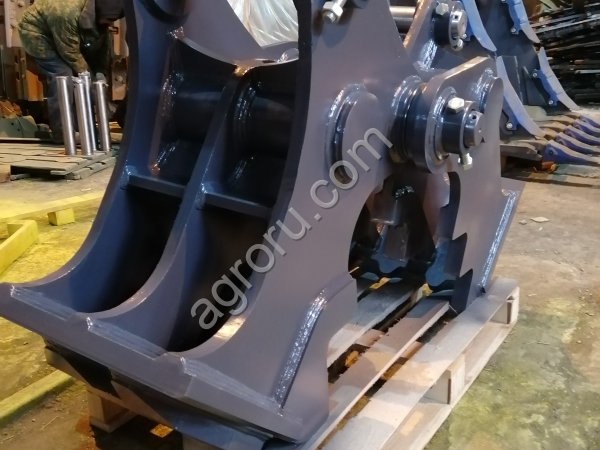 Бетонолом (крашер) механический для экскаватора KOMATSU PC300