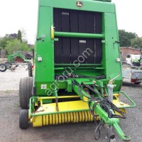 Пресс-подборщик рулонный John Deere 592
