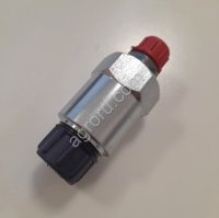 Штуцер (клапан) Claas 039389 (M22)