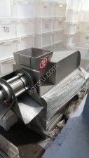 Пресс мехобвалки Poss PDE375 птиц,рыбы и т.д