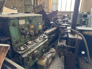 Станок токарно-винторезный 1М63
