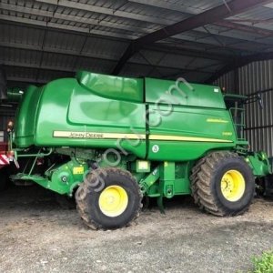 УборкаУборка урожая комбайнами Джон дир s69p