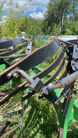 Плуг John Deere 2012