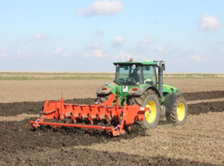 Весновспашка и сев зерновых культур