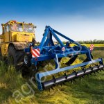 Глубокорыхлитель (чизельный плуг)