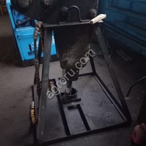 Гидромолот на погрузчик John Deere