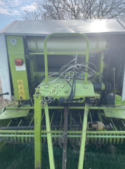 Пресс-подборщик Claas Rollant 250