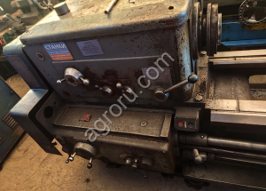 Токарный станок универсальный 1М63