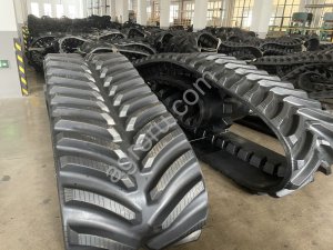 Гусеницы резиновые к тракторам