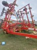 Чизeльный культиватoр Bourgault 9800