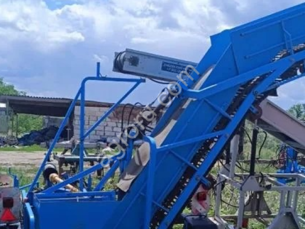 Лукоподборочный комбайн с гидравликой KRUKOWIAK Z-437