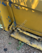 Жатка для уборки кукурузы New Holland.