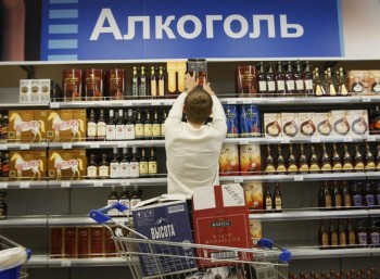 В Беларуси продолжает расти продажа водки