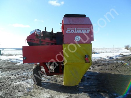 Картофелеуборочный комбайн Grimme
