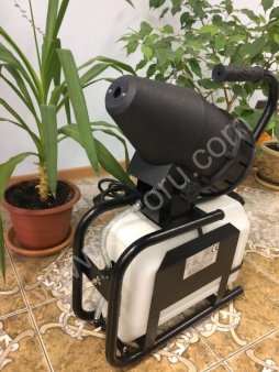 Торнадо 10. Генератор холодного тумана Tornado 10