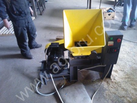 Дробилки для кормозаготовки 700 кг/час