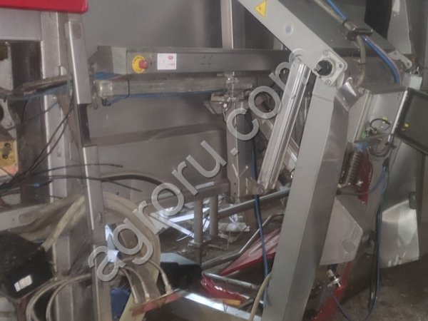 Доильный робот LELY
