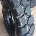 Шина 300-15 для погрузчика вилочного