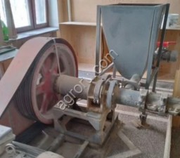 Линия по производству сухих кормов для животных