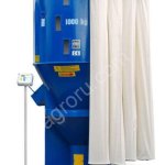 Вертикальный шнековый смеситель кормов